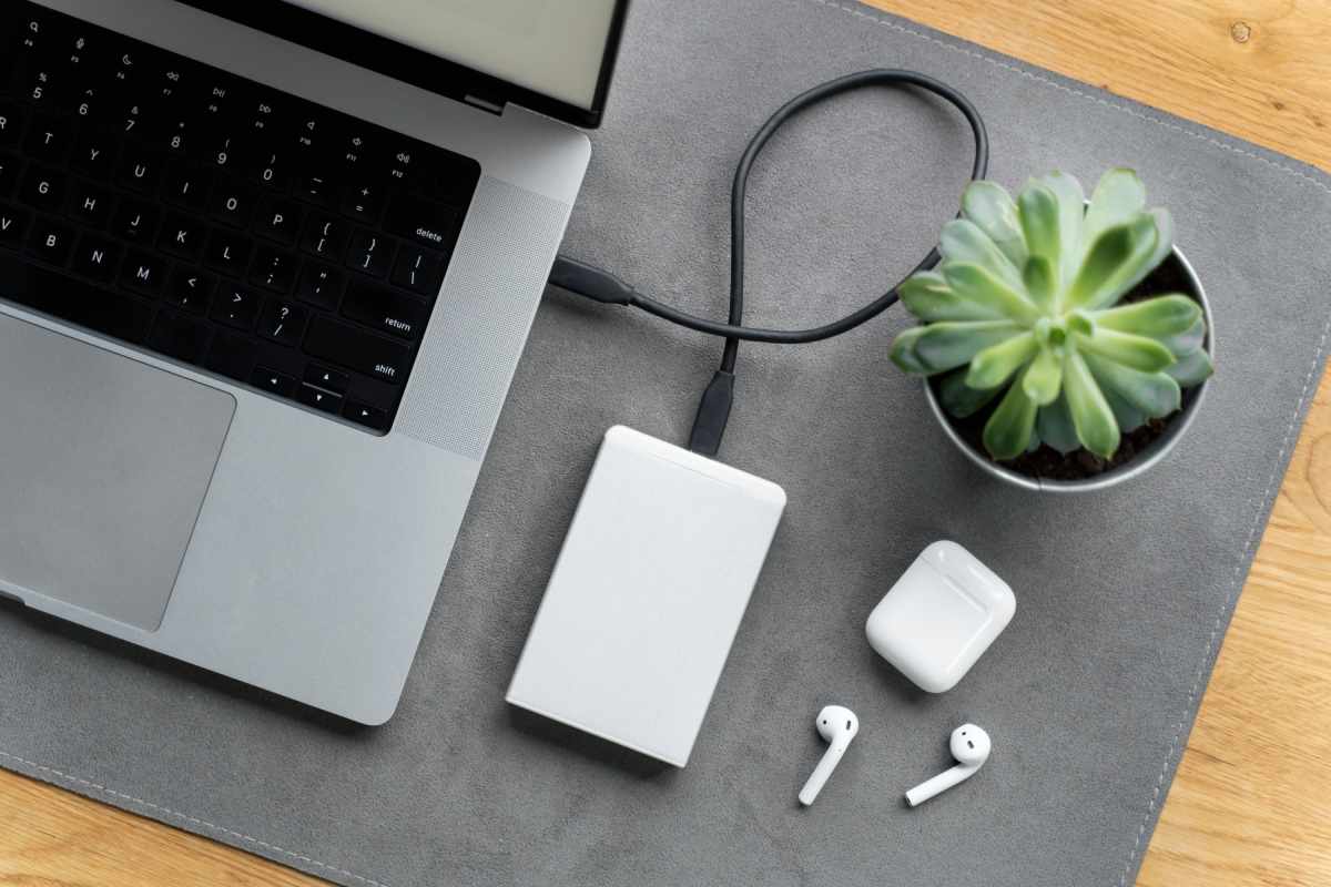 3 Best Power Banks for Laptops with USBC (2023) Jayrank